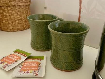 Saint-Etienne-de-Fontbellon Cama Y Desayuno | Charmante chambre dans une maison de campagne