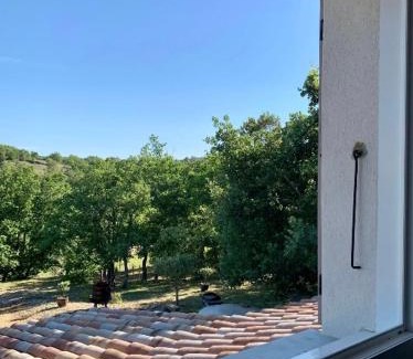 Saint-Etienne-de-Fontbellon Cama Y Desayuno | Charmante chambre dans une maison de campagne