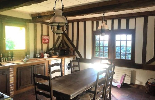 Saint-Etienne-la-Thillaye Casa | Charming 18th century farmhouse, countryside, near sea