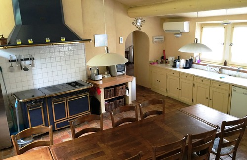 Saint-Martin-de-Castillon Casa | Encantadora casa en el corazón de un pintoresco pueblo de Luberon