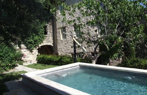 Saint-Martin-de-Castillon Casa | Encantadora casa en el corazón de un pintoresco pueblo de Luberon