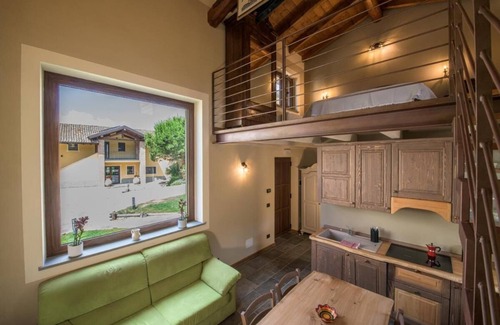 Gavi Cama Y Desayuno | Apartamento con encanto en Alessandria con piscina compartida y vistas