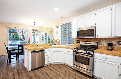 California Casa | Charm of Chino Hills #40926