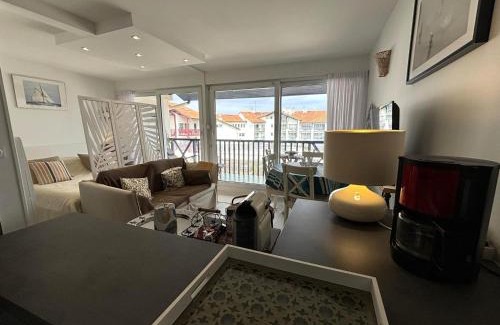 Hendaye Apartamento | Charmant 2 pièces à Hendaye avec WiFi - FR-1-239-1105
