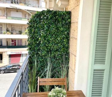 Liberation Apartamento | Charmant 2 Pièces avec balcon