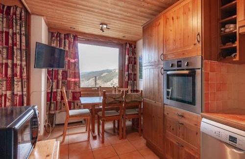 Meribel-Mottaret Apartamento | Charmant 2 pièces avec terrasse et cuisine neuve au cœur de Méribel, accès direct aux pistes - FR-1-355-144