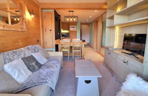 Les Allues Apartamento | Charmant 2 pièces cabine skis aux pieds avec parking et sèche-chaussures - FR-1-182-245