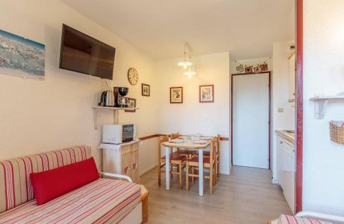Bellentre Apartamento | Charmant 2 pièces rénové, accès skis aux pieds, proche commerces et remontées, balcon sud-ouest - FR-1-353-23