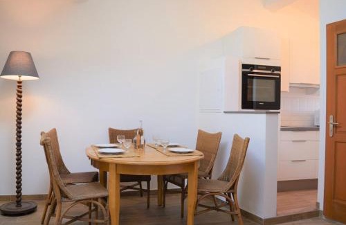 Bormes-Les-Mimosas Apartamento | Charmant 2P rénové, cœur médiéval, 4 couchages - Bormes-les-Mimosas - FR-1-251-311
