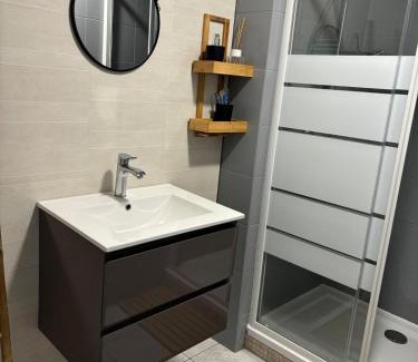 Belleville-sur-Meuse Apartamento | Charmant appartement lumineux en rez-de-chaussée