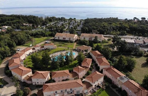 Santa-Maria-Poggio Apartamento | Charmant appartement dans résidence avec piscines