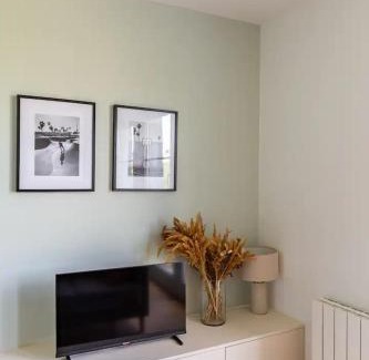 Saint-Denis Apartamento | Charmant appartement calme proche de Paris