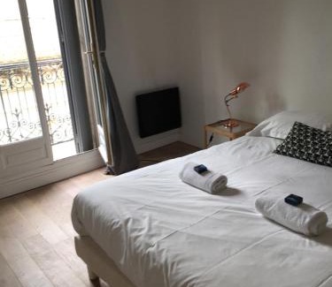 Comedie Apartamento | Charmant appartement hyper centre Comédie