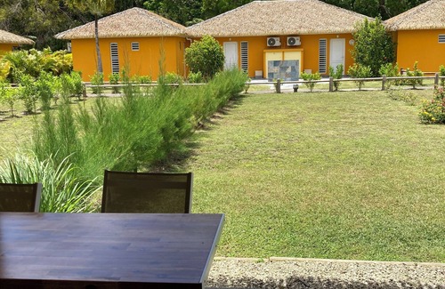 Marie-Galante Casa | Charmant Bungalow Avec Accès Direct Avec la Plage ! Studio Lilo 340