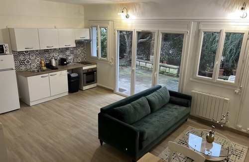 Noisy-le-Sec Apartamento | Charmant Cocon en Duplex Avec Jardin