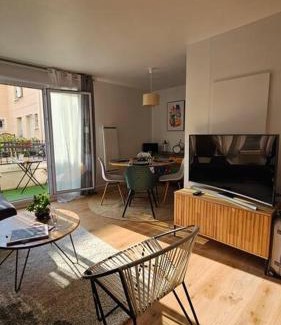 Bondy Apartamento | Charmant Duplex 3P avec Terrasse