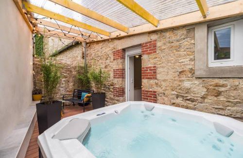 Guingamp Apartamento | Charmant Duplex avec jacuzzi Guingamp centre