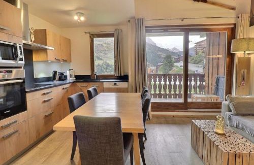 Meribel-Mottaret Apartamento | Charmant Duplex Rénové 4P, 3 Ch, Balcon, WiFi, Méribel - FR-1-182-249