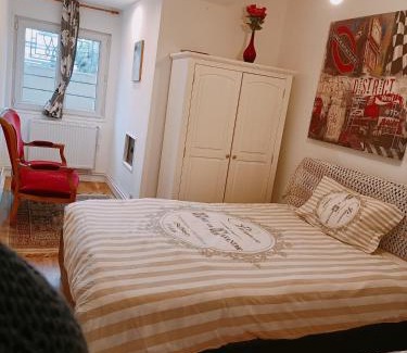 Franqueville-Saint-Pierre Apartamento | Charmant appartement indépendant, 5 mn de Rouen, avec terrasse, refait à neuf