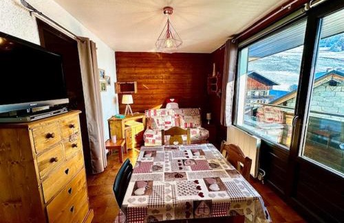 La Chapelle-d'Abondance Apartamento | Charmant studio au cœur du village avec balcon, idéal pour 2-3 pers, proche commodités ! - FR-1-692-96