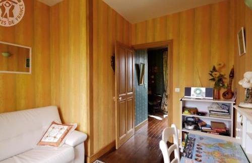 Bussieres Casa | Charmant gîte avec jardin, WiFi, animaux admis - FR-1-496-90