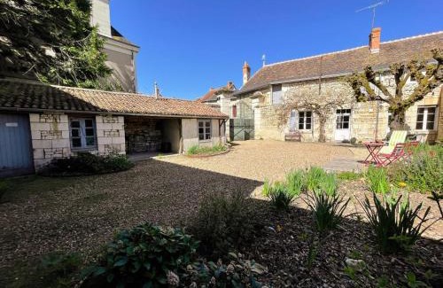 Verneuil-le-Chateau Casa | Charmant gîte familial en Touraine avec cheminée - FR-1-381-617