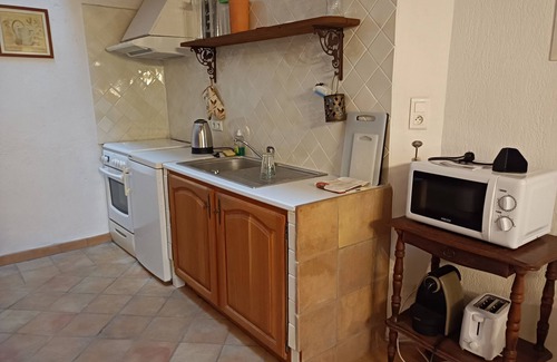 Aups Cabaña | Charmant gite provençal indépendant avec piscine privée & grand parc