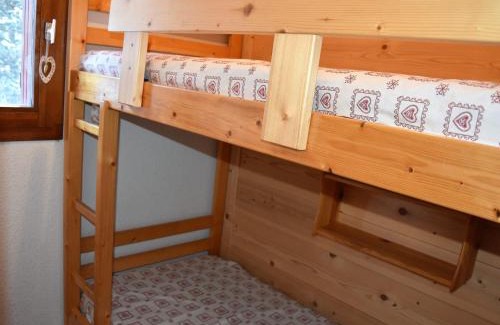 Pralognan-la-Vanoise Apartamento | Charmant jardin, piscine chauffée, proche pistes et centre - FR-1-464-143