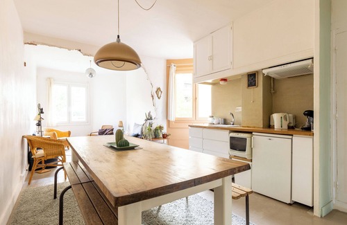 Le Pharo Apartamento | Charmant, lumineux, sans vis à vis, proche plages. Un havre de paix central.