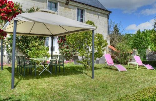 Berthenay Casa | Charmant Manoir Historique avec Jardin Privatif à Berthenay, Proche des Châteaux de la Loire - FR-1-381-5