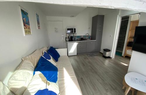 Antheor Apartamento | Charmant petit appartement vue mer et corniche Esterel