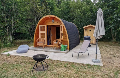 Nielles-les-Ardres Cabina | Charmant POD en Bois Près D'un Plan D'eau