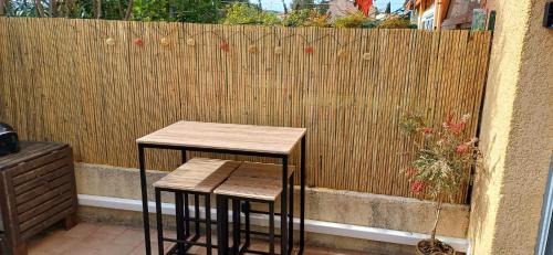 La Londe-les-Maures Apartamento | Charmant Studio en rez de jardin dans propriété privé pour 4 personnes