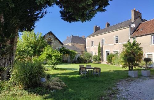 Pontlevoy Apartamento | Charmant Studio au Cœur de Pontlevoy avec Jardin, Parking et Ateliers Pâtisserie - FR-1-491-363