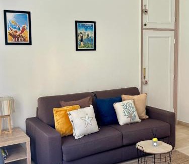 Lazaret Apartamento | Charmant Studio en bord de Mer