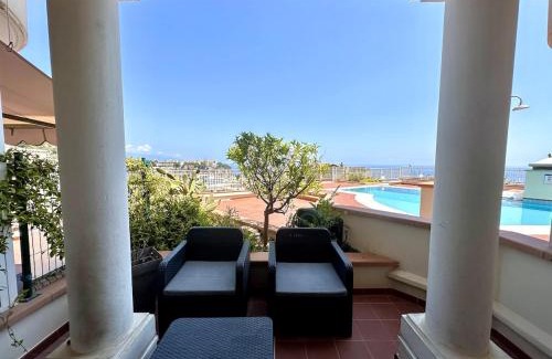 Cap d'Ail Apartamento | Charmant studio, piscine, vue mer proche Monaco