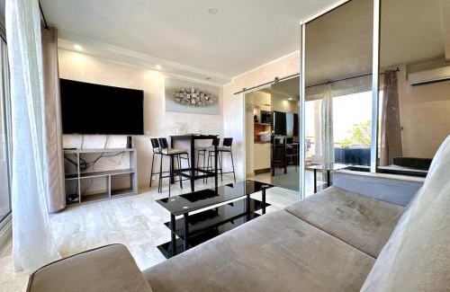 Cap d'Ail Apartamento | Charmant studio, piscine, vue mer proche Monaco