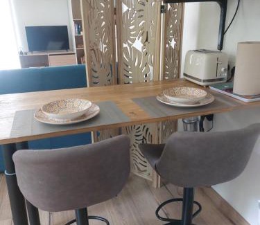Les Sorinieres Apartamento | Charmant studio tout équipé