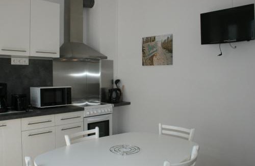 La Tranche-sur-Mer Apartamento | Charmant T2 avec Terrasse Privée, à 600m Plage et Commerces, La Tranche-sur-Mer - FR-1-22-278