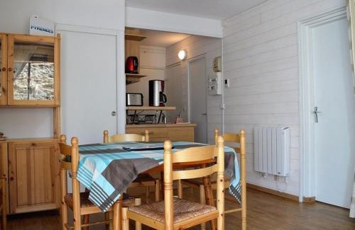 Les Angles Apartamento | Charmant T2 Cabine au Centre des Angles avec Parking, Wi-Fi et Casier à Skis - FR-1-593-33
