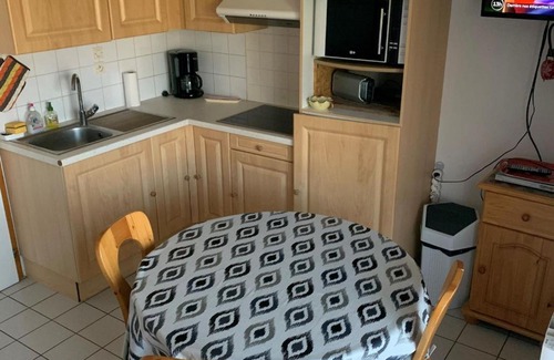 Chatel Apartamento | Charmant T2 pour 5 pers. avec terrasse, parking privé et proximité centre-village et navettes. - FR-1-676-120