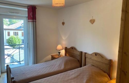 Brides-les-Bains Apartamento | Charmant T3 à Brides-les-Bains - Résidence Moderne Proche Télécabine et Thermes - FR-1-512-148