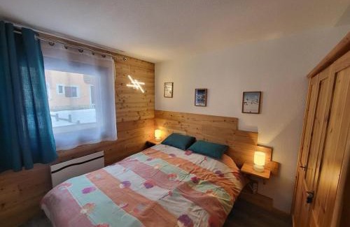 Montgenevre Apartamento | Charmant T3 avec jardin et garage, au cœur de Montgenèvre - FR-1-266-221