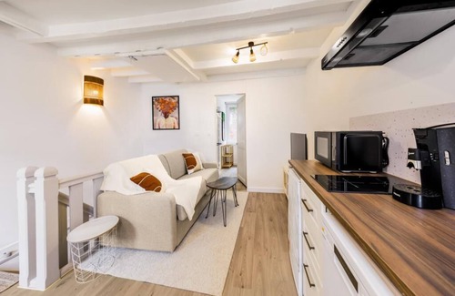 Barentin Apartamento | Charmante Cocotte - Household FREE + Netflix / Prime / Disney +