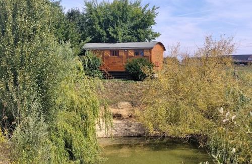 Collonges-les-Premieres Casa | Charmante roulotte