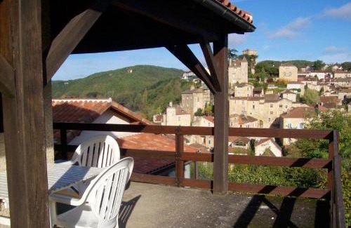 Puy-l'Eveque Casa | Charmante maison à Puy-l'Évêque avec jardin et balcon