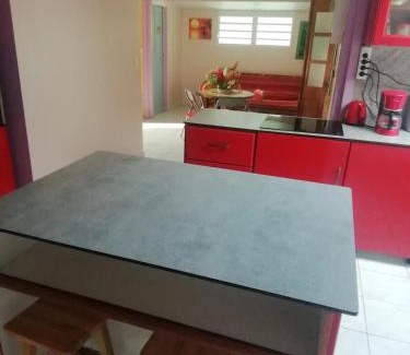 Riviere-Pilote Casa | Charmante maison près de Rivière-Pilote - 65 m² avec terrasse.