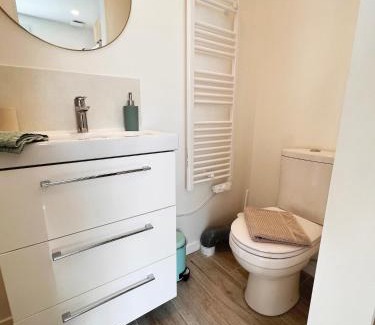 Clermont Apartamento | Charmante Maisonnette au calme/Jardin privatif