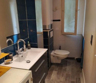 Villemomble Apartamento | Charmante petite maison à 15 min de Paris