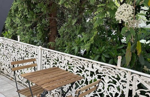 Bad Nauheim Apartamento | Charmanter Altbau mit Terrasse am Stadtpark